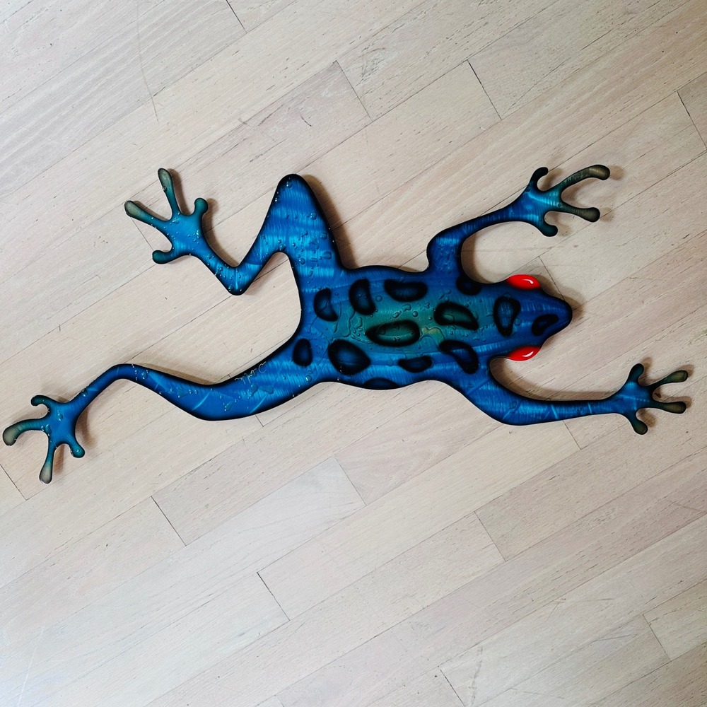 David W Hand Painted Blue Poison Dart Frog Metal Wall Art Sculpture 35 Inch